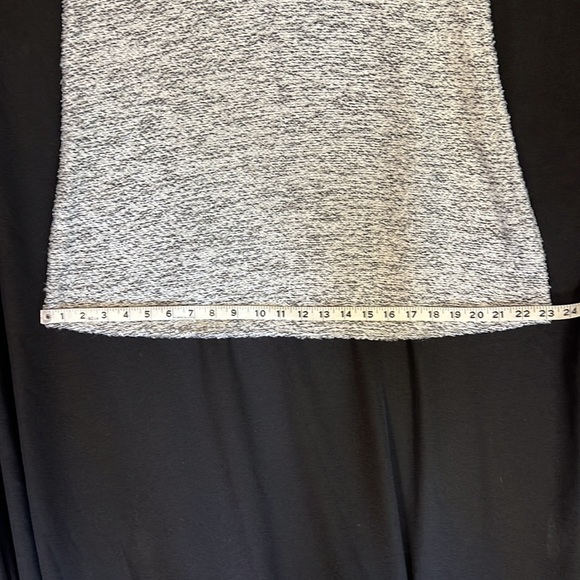 BCBGeneration stretch sweater dress. - Picture 11 of 11